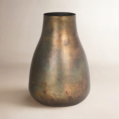 Lariah Metal Table Vase