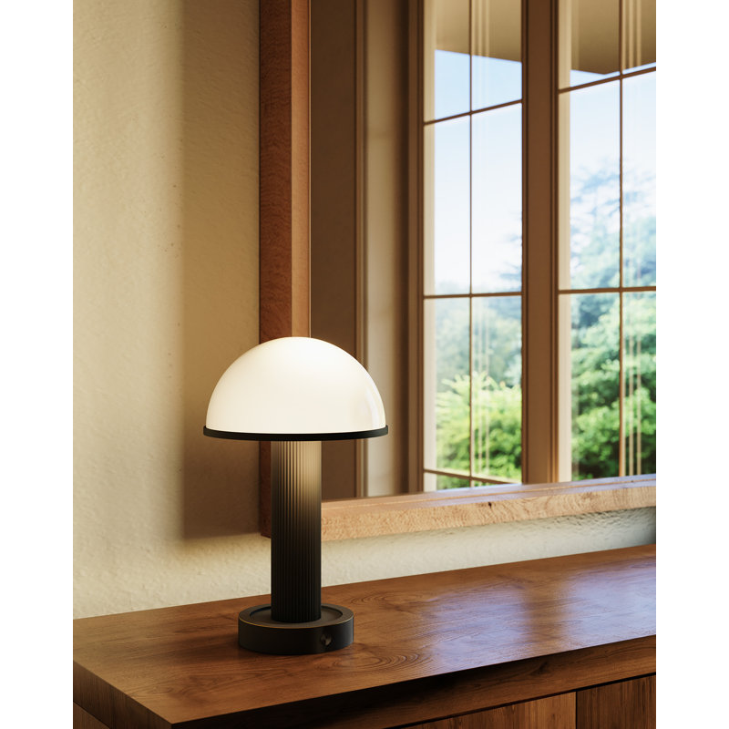 Vienna 9-in Black dimmable LED Table Lamp, Urban Bronze
