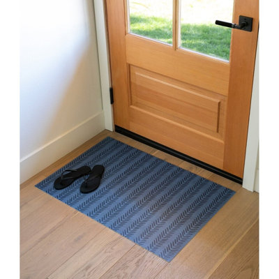 Tapis rectangulaire extérieur à chevrons - 24 po x 36 po - bleu