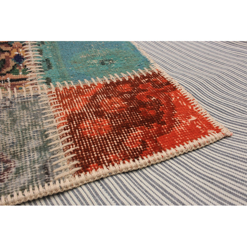 Tapis unique en laine noué à la main rose foncé et orange de style patchwork des années 2010 de 5 pi 2 po x 6 pi 7 po Andretta