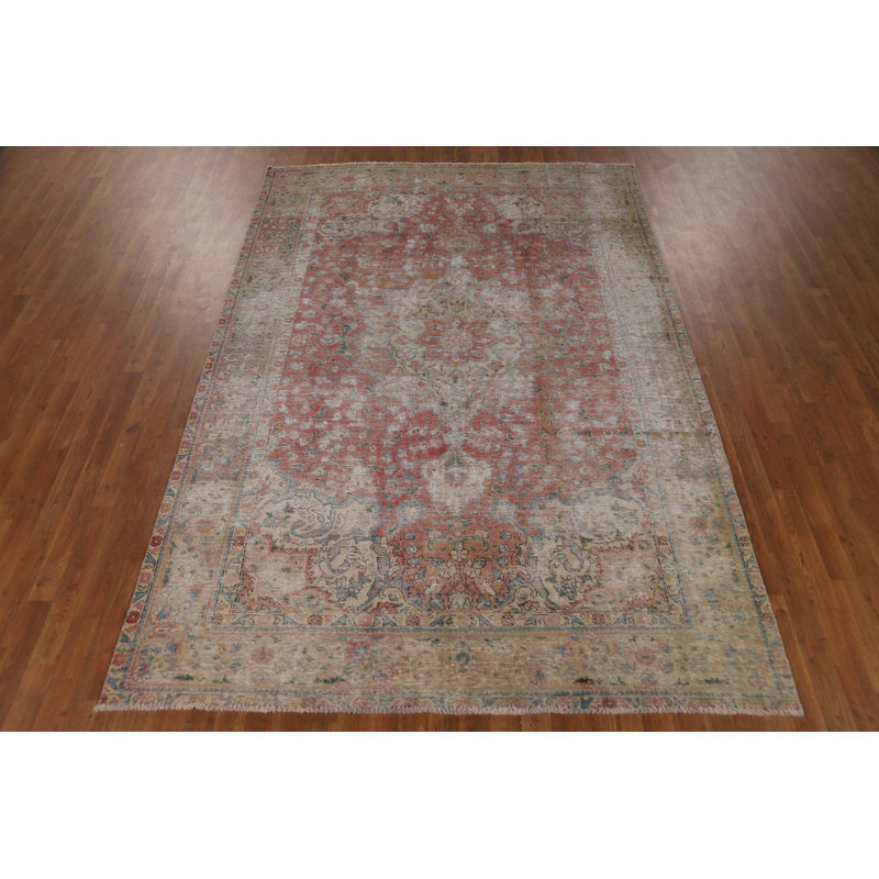 Tapis traditionnel en laine vieilli 7 x 10
