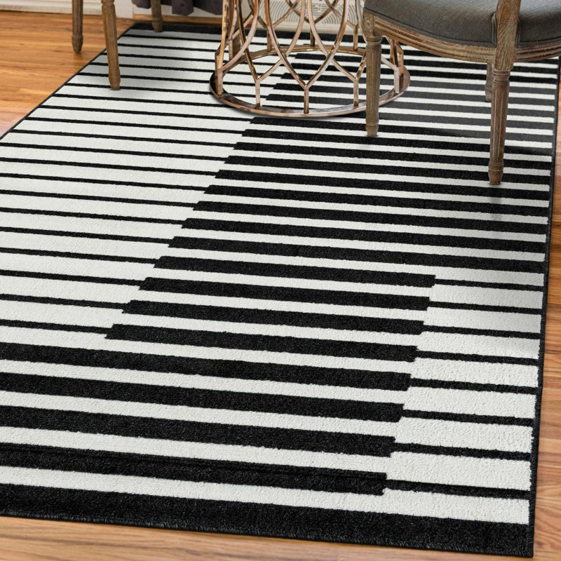 Latitude Run® Namsen Nikolis Rug Black, Rectangle 7'10" x 10'