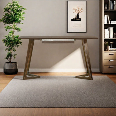 Bureau de style moderne et minimaliste