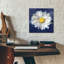  «Boldest Bloom 2 Dark Blue» par Danhui Nai, art mural en verre acrylique-1670695157