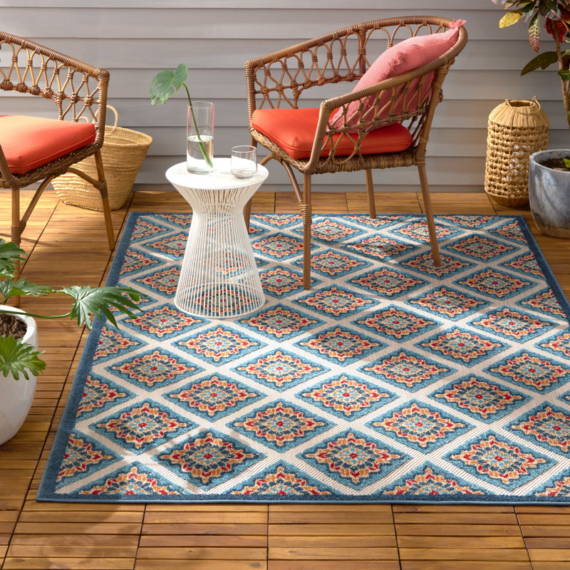 TOWN & COUNTRY EVERYDAY Brooks Retro Geo Outdoor Rug Red/Multi, Rectangle 5'2" x 7'2"