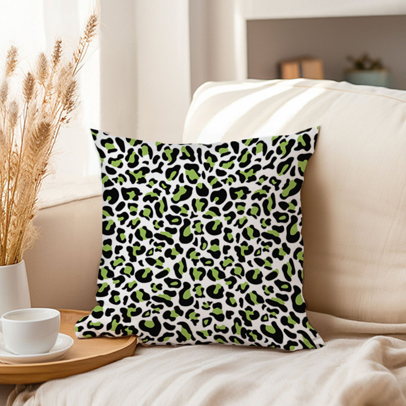 Animals Leopard Print V Modern, 18"H x 18"W