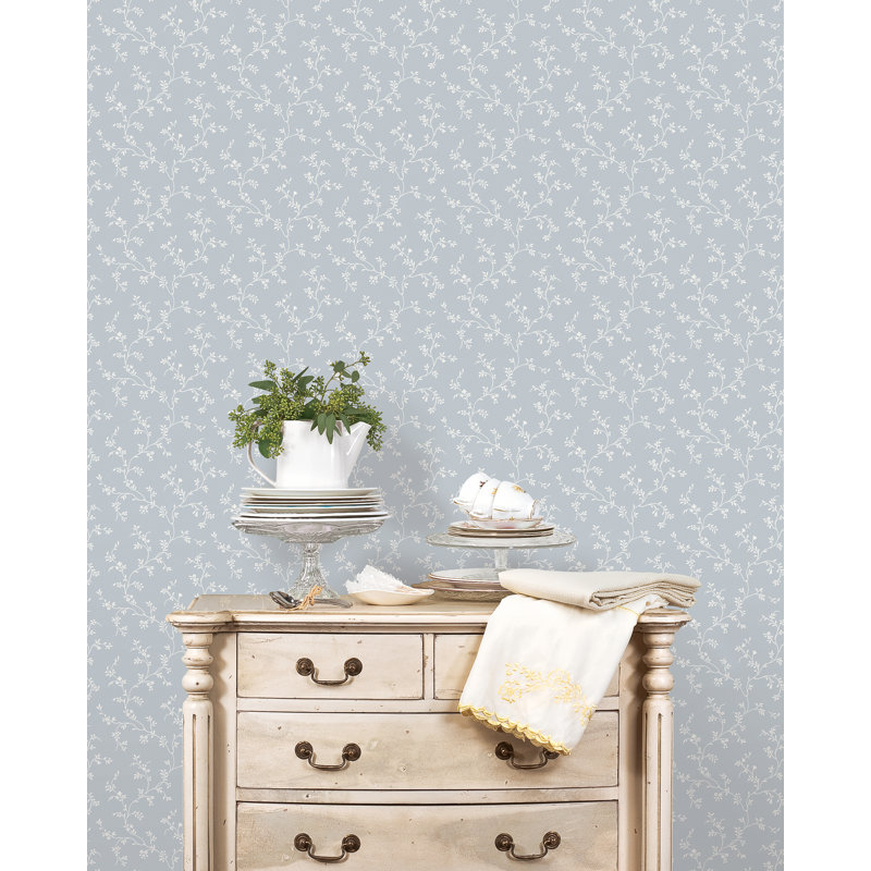 Pretty Prints Floral Trail Wallpaper Roll, Navy/White