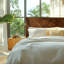 Structure de lit en bois massif très grand avec tête de lit plateforme, motif fabriqué à la main, mobilier de chambre à coucher scandinave à finition noyer capacité de 800 lb-1715617490-1715617517