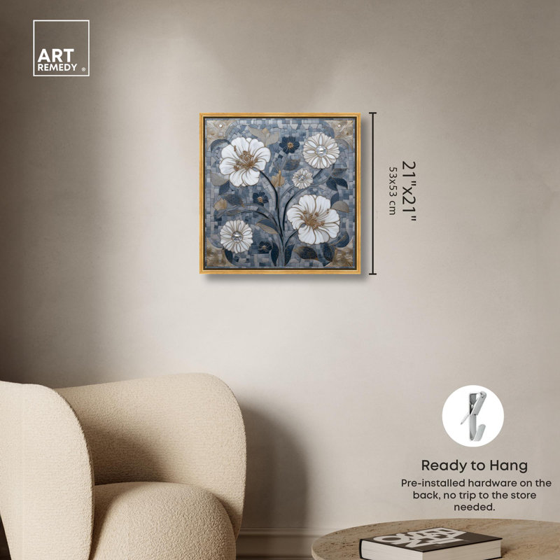 «Silvered Stamen Bathroom Art» par Art Remedy, H 20 po x l 20 po, Cadre doré