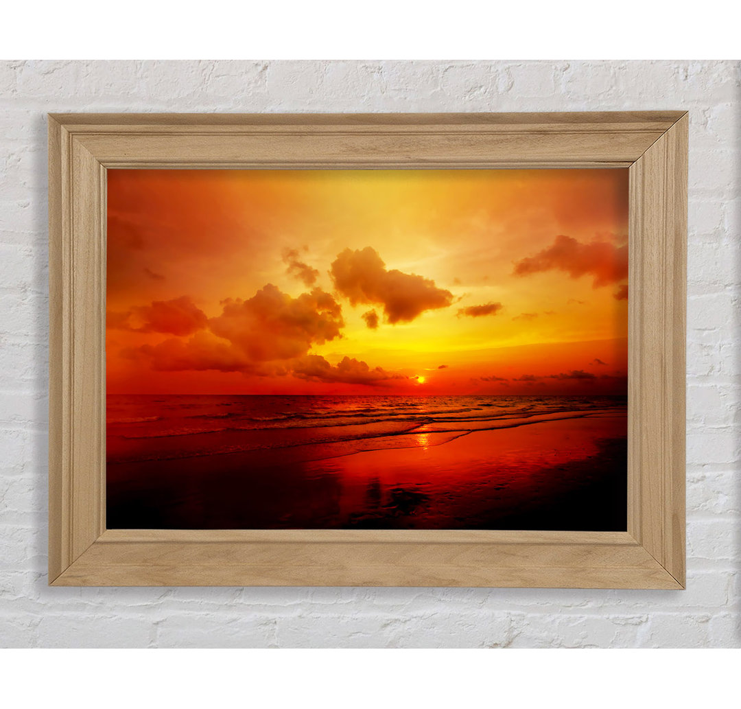 Gerahmtes Leinwandbild Distant Sunset Ocean