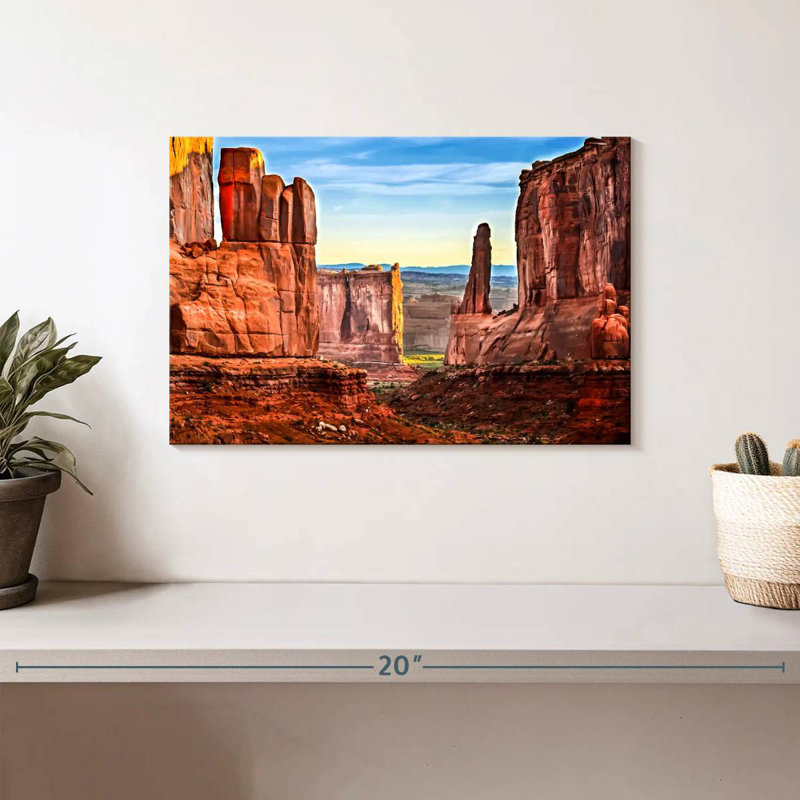 Alvord Red Rock Canyon, Nevada, H 8 po x l 12 po