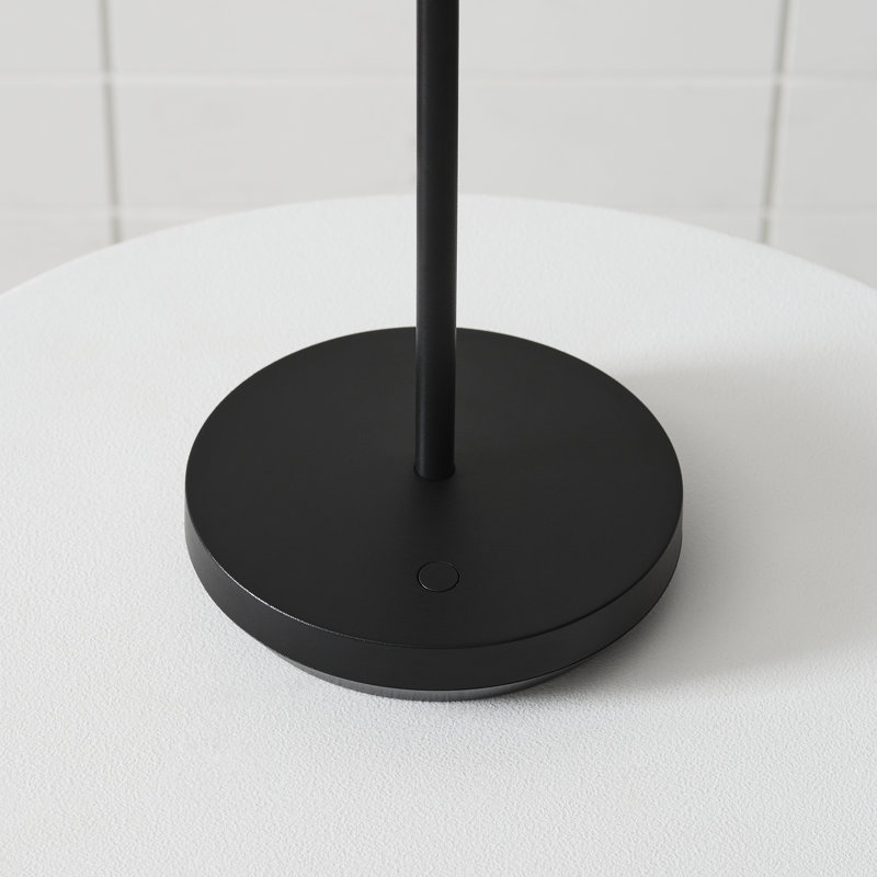 Doppia Short Accent Rechargeable Table Lamp, Black
