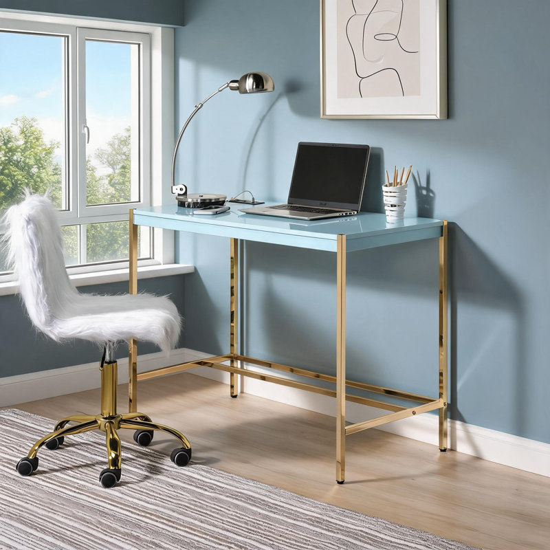 Bureau d'écriture en MDF bleu bébé avec port USB, base en acier doré, 42 po de largeur, conception ouverte moderne