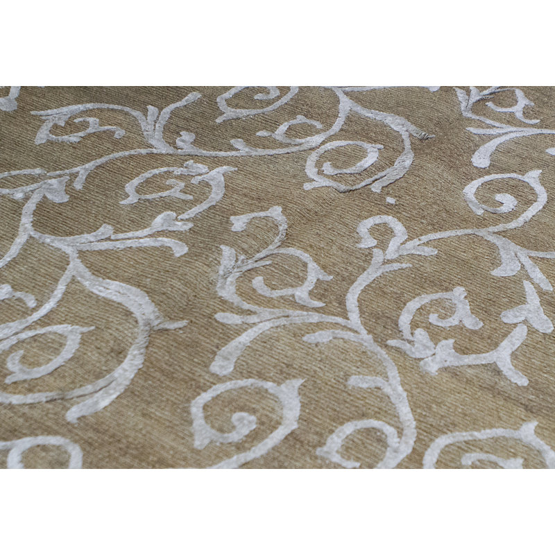 Floral Area Rug in Caramel