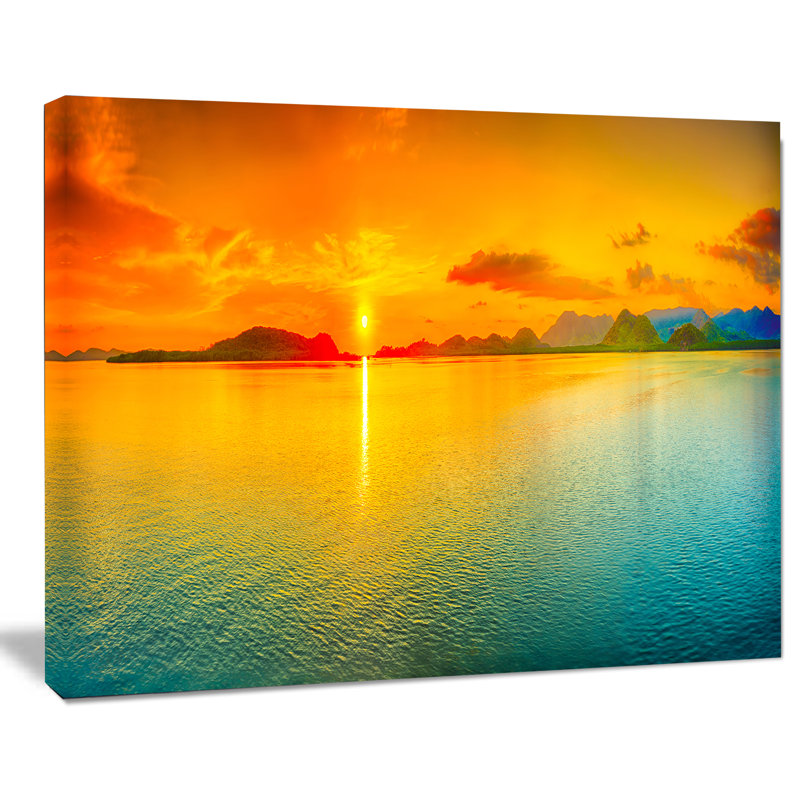 Paysage marin «Sunset over Sea Panorama» - impression d'art graphique, H 20 po x l 20 po x P 1 po, Toile tendue
