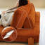 Coussin orange modulaire en velours côtelé