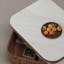 Table de bout rotative en pierre micro-cristalline