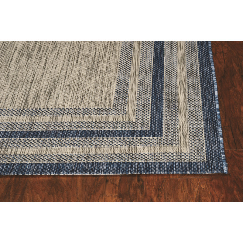 Ellensburg Indoor/Outdoor Area Rug, Round 7'10", Gray/Denim