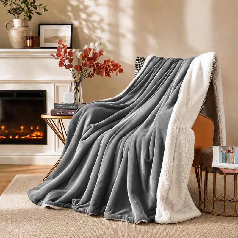 Sherpa Fleece Blanket - Reversible Ultra-Soft Warm Cozy Throw for Sofa & Bed, Silver, Double (150cm x 200cm)