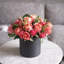Arrangement floral roses vase-1004277704-1004277702