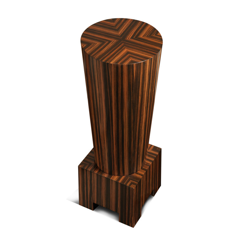 Farrow Pedestal
