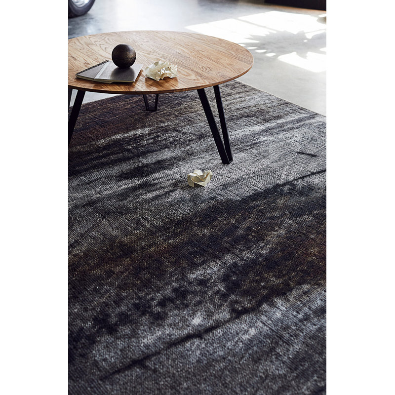 3.35'' H Iron Tabletop Dish