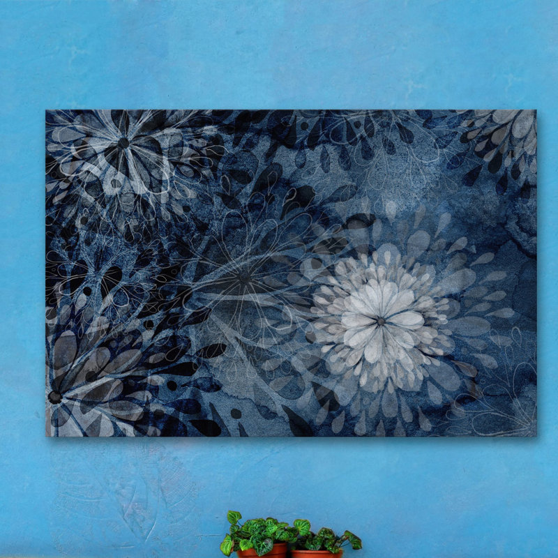 « blue floral burst », reproduction d’art sur toile tendue, H 24 po x l 36 po x P 1,5 po