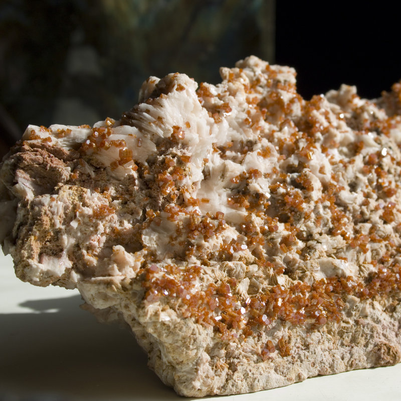 Vanadinite sur baryte