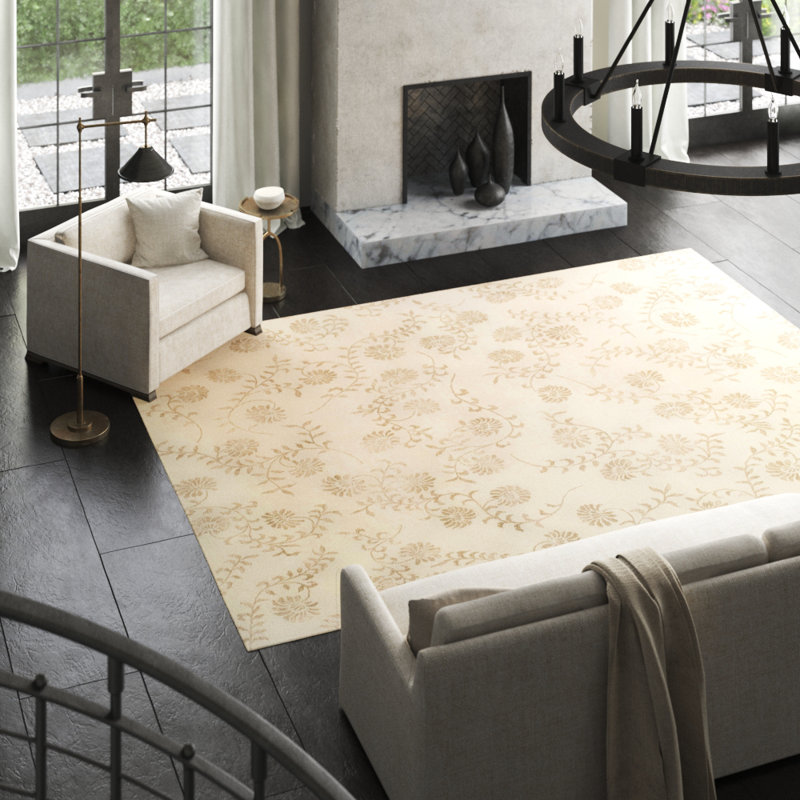 Floral Area Rug in Beige/Taupe, Rectangle 3' x 5'