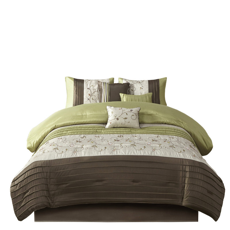 Édredon très grand lit 7 - Le choix de literie moderne comprend des détails de broderie comprenant un édredon, des taies décoratives, des coussins, une jupe de lit, une jupe de lit lavable et des accents décoratifs en tissu de 7 pièces.
