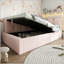 Lit de jour simple avec repose-pieds et rangement hydraulique avec revêtement en velours-128515222