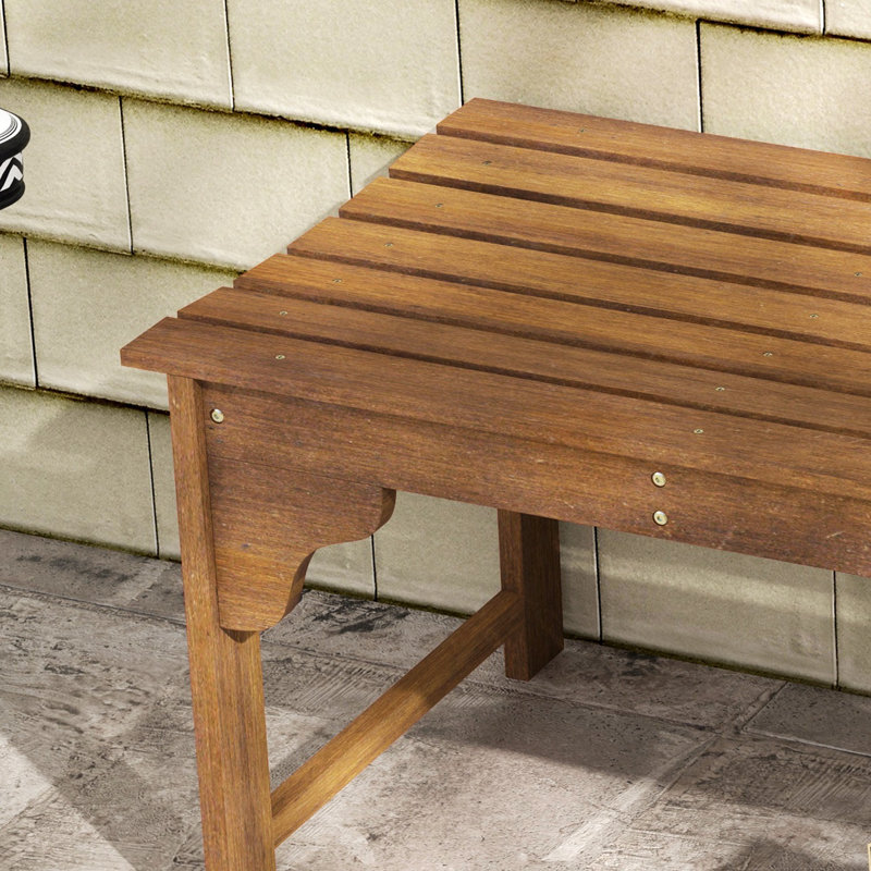 Amala Bench, Natural