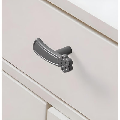 Cute Cat Paw Print Handle, Screw Installation