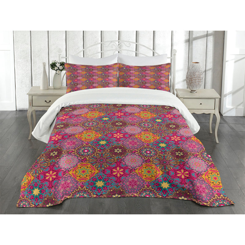 Vibrant Multicolor Moroccan Queen Quilted Bedspread Set