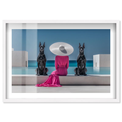 Photographie de mode Aegean Trinity II Shadowbox par Notoriart, cadre blanc, 37 x 25