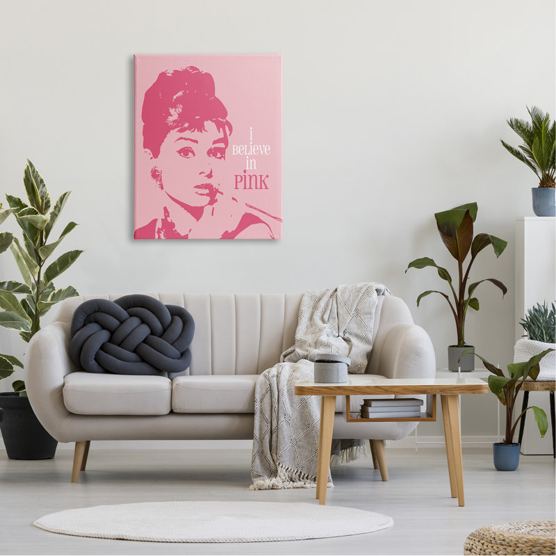 «Believe In Pink» Audrey Hepburn, Plaque murale, L 36 po x H 36 po