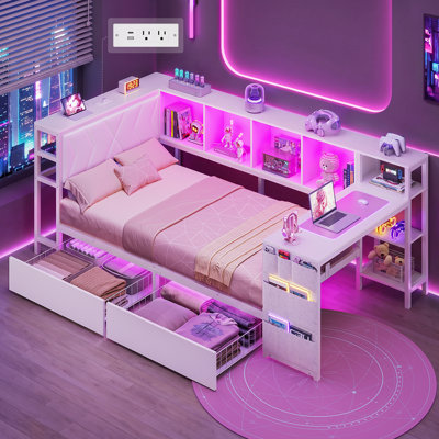 Structure de lit d'angle simple avec bureau, bibliothèque de rangement et 2 tiroirs, structure de lit de jour de coin de jeu avec lumières à DEL RVB et station de charge, lits plateforme ou adolescents de style Esports, blanc