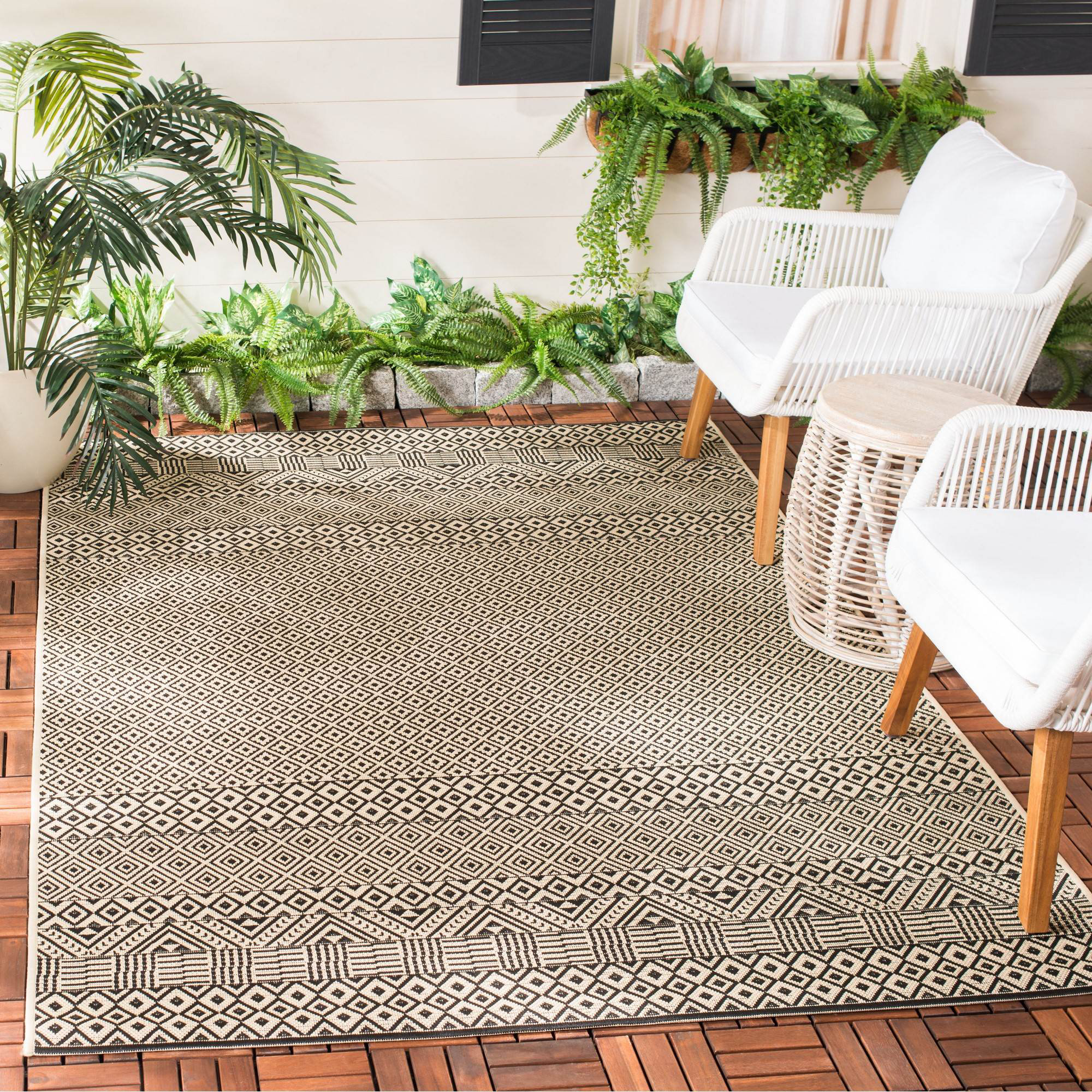 Wade Logan® Arneshia Geometric Beige Indoor / Outdoor Area Rug ...