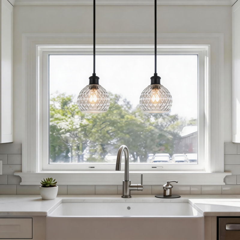 Luminaire suspendu simple avec abat-jour en verre