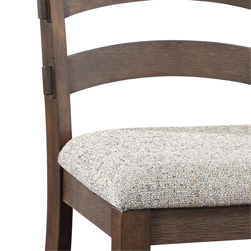 Table de salle à manger rustique en chêne et en chêne brun avec chaises rembourrées en tissu gris
