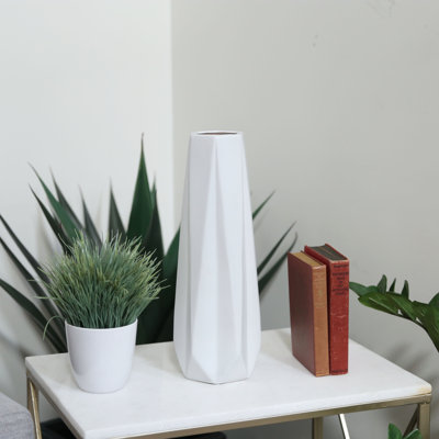 Vase de table Tarun