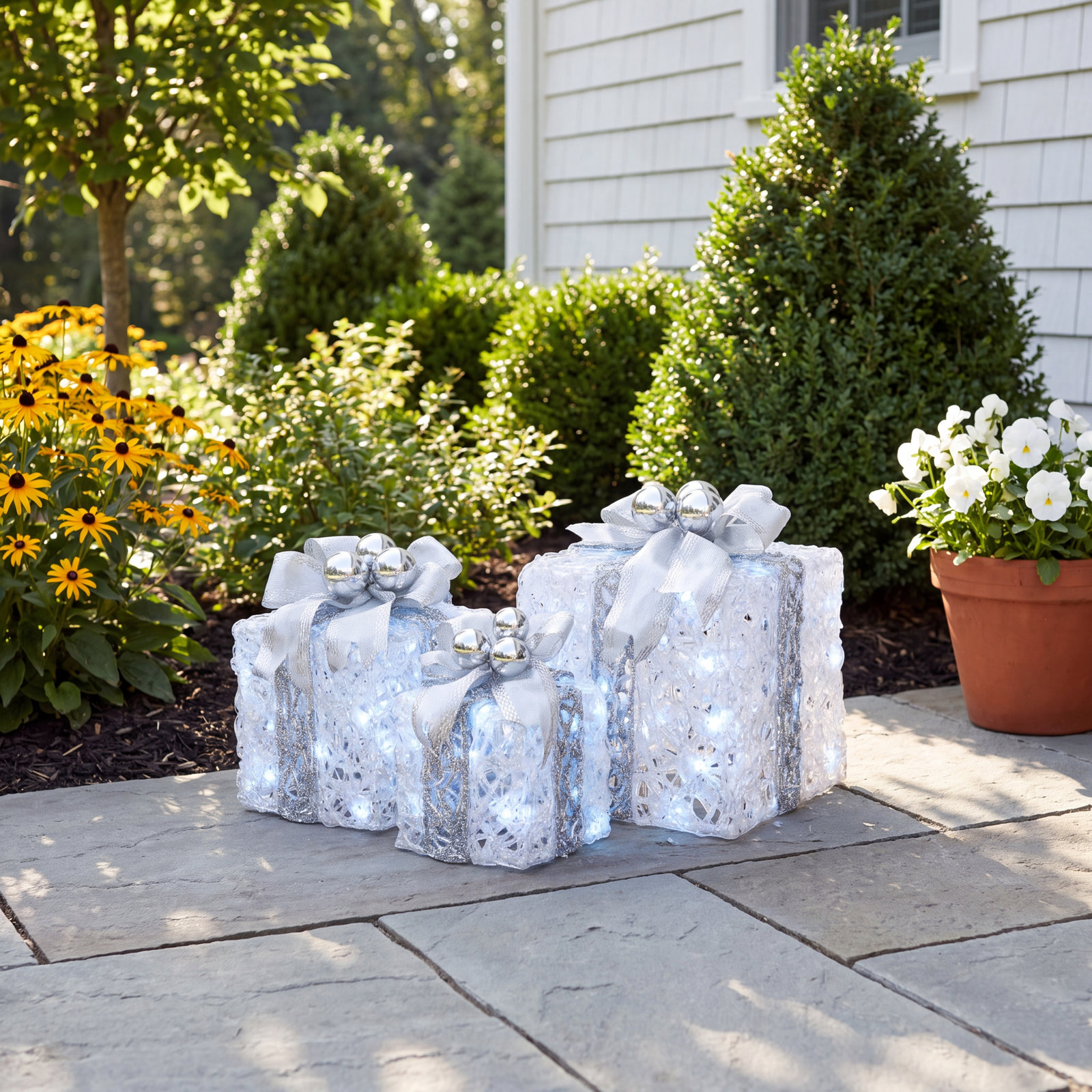 The Holiday Aisle® Pre-Lit White Gift Box Set