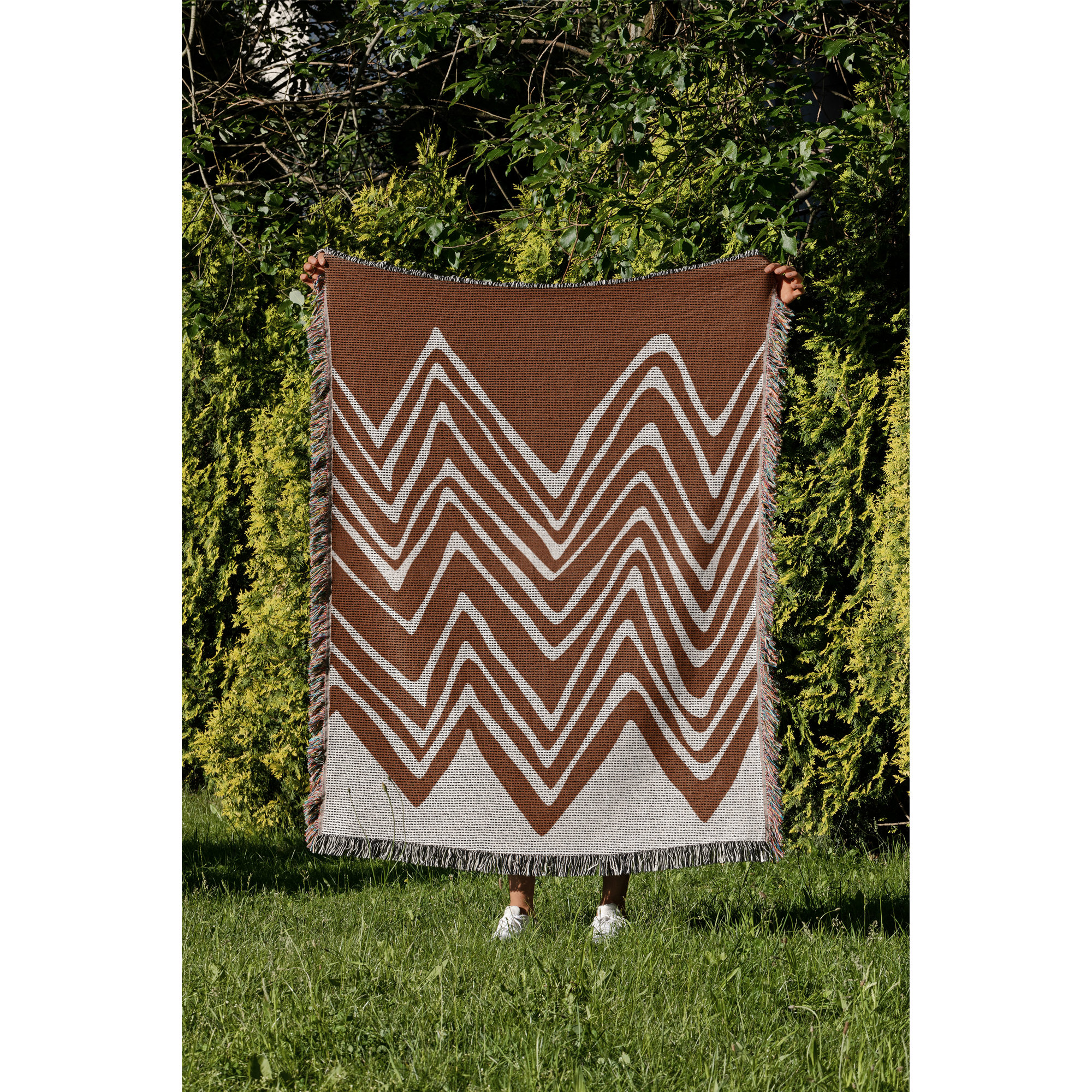 Addai Abstract Triangle Pattern Blanket , Rust Brown, 60" H x 80" W (Queen)