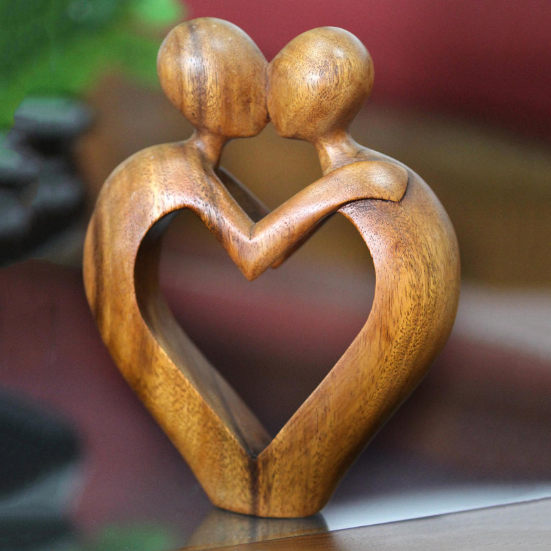 Sculpture chypriote romantique Sweet Love