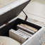Banc de rangement repose-pieds-416791939