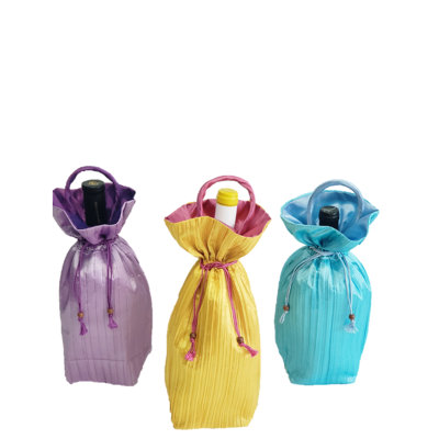 Sacs à vin en soie avec cordon et poignée pour les cadeaux ou le rangement personnel 3 pièces Ensemble de couleurs assorties.