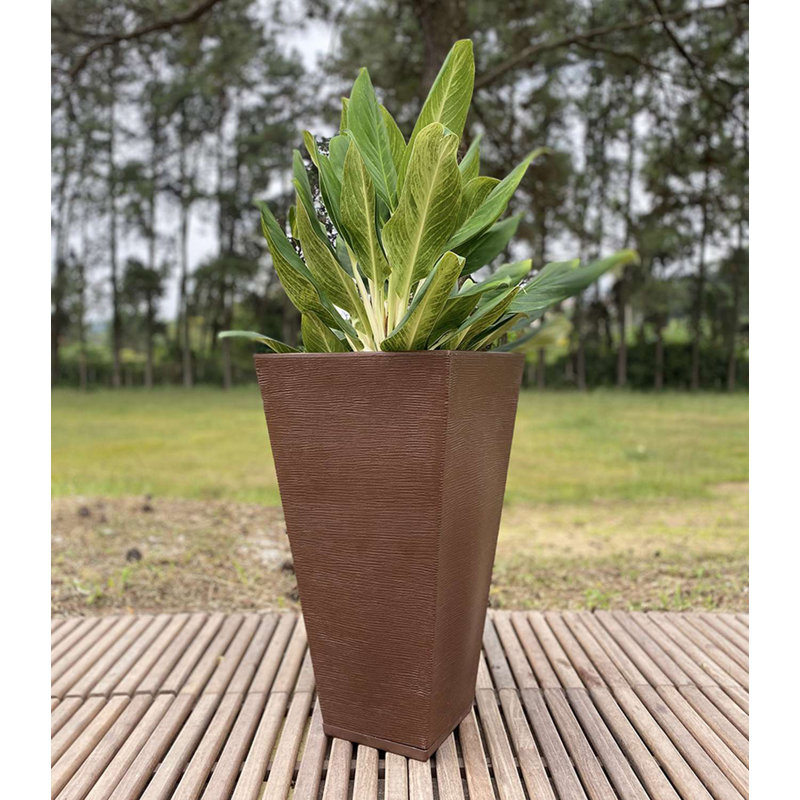 Zurique Pot Planter, Brown, 29.13" H x 16.14" W x 16.14" D