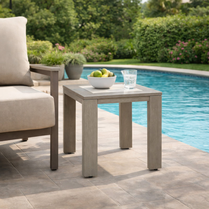 Table de bout pour l'extérieur Isle, 22 po
