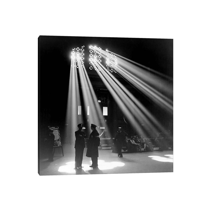 Chicago Union Station by Jack Delano - Wrapped Canvas Print, 30.48 cm H x 30.48 cm W