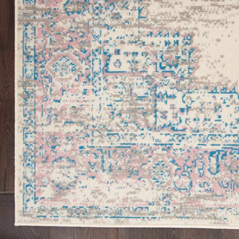 Skender Oriental Indoor Rug, Rectangle 5'3" x 7'3"